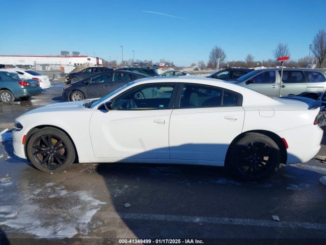 2C3CDXBG5HH593337 Dodge Charger Se Rwd