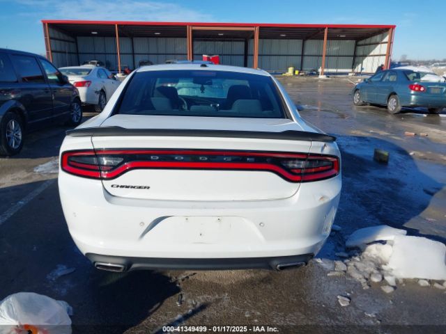 2C3CDXBG5HH593337 Dodge Charger Se Rwd