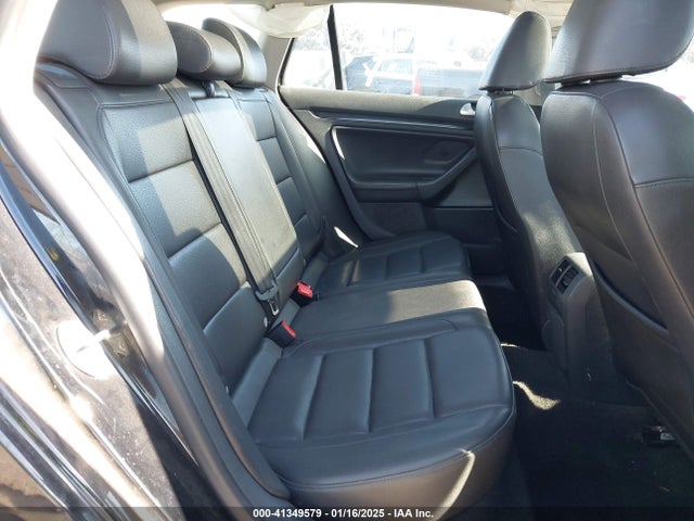 3VWPL7AJ9EM618991 Volkswagen JETTA SPORTWAGEN