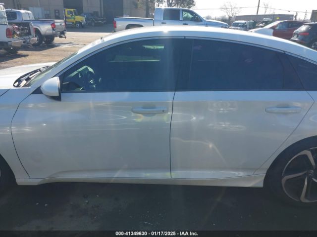 1HGCV1F33JA212782 Honda Accord Sport