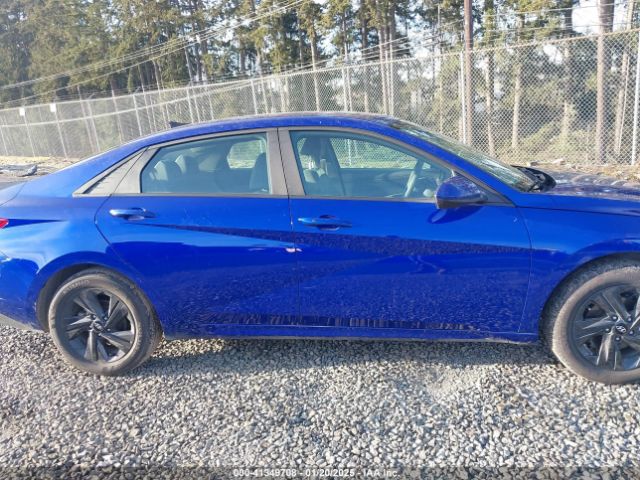 KMHLM4AJ4PU083298 Hyundai Elantra Hybrid Blue