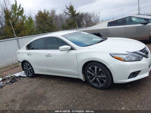 1N4AL3AP4HN326560 Nissan Altima 2.5 Sr