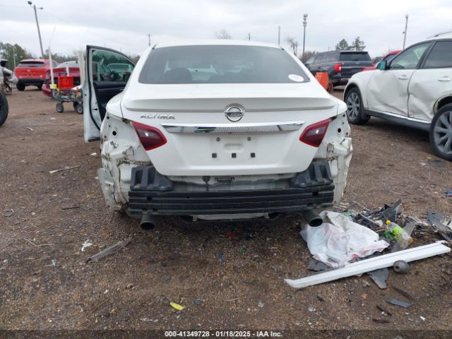 1N4AL3AP4HN326560 Nissan Altima 2.5 Sr