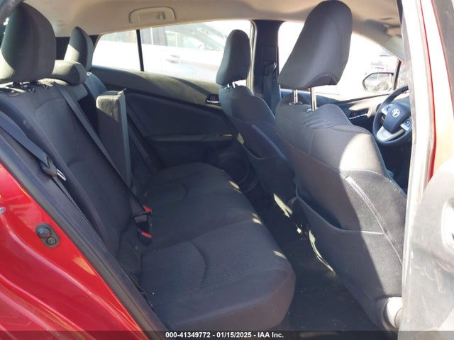 Toyota Prius Two 2017 JTDKBRFU6H3545311 Image 8