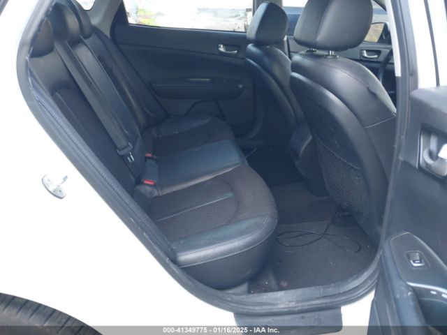 5XXGT4L3XKG353916 KIA Optima S