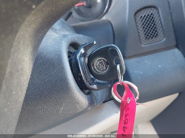 2004 CADILLAC CTS 1G6DM577740107657 Photo 10