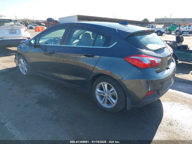 Chevrolet Cruze Lt Auto 2018 3G1BE6SM4JS654743 Image 3