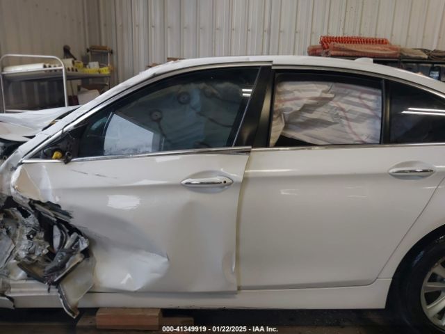 WBA5A5C59ED506978 BMW 528I