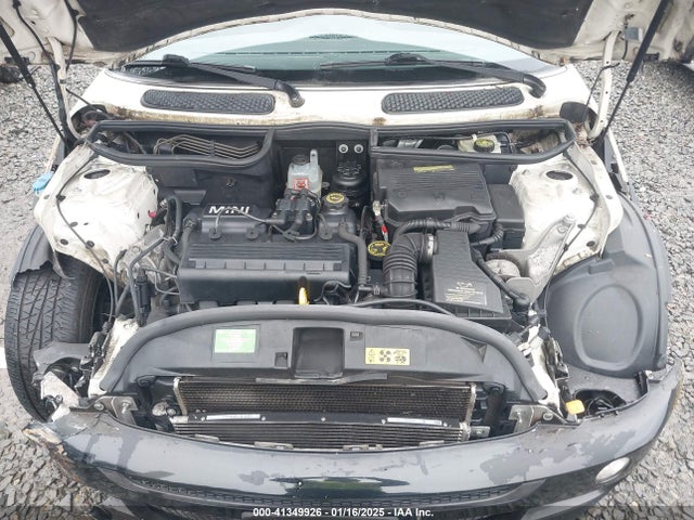 2005 MINI COOPER WMWRC33445TC59272 Photo 9