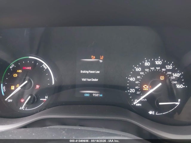 5TDYRKEC3RS205829 Toyota SIENNA XLE