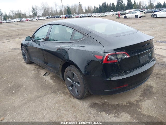 2023 TESLA MODEL 3 5YJ3E1EA5PF698235 Photo 2