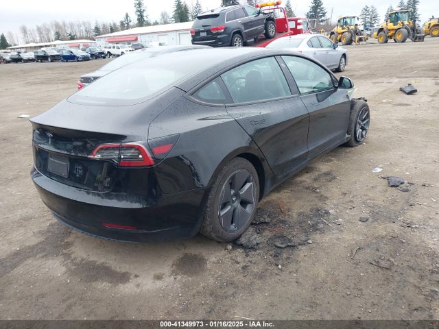 2023 TESLA MODEL 3 5YJ3E1EA5PF698235 Photo 3