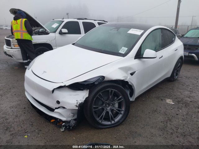 7SAYGAEE7SF261965 Tesla Model Y Long Range Dual Motor All-wheel Drive