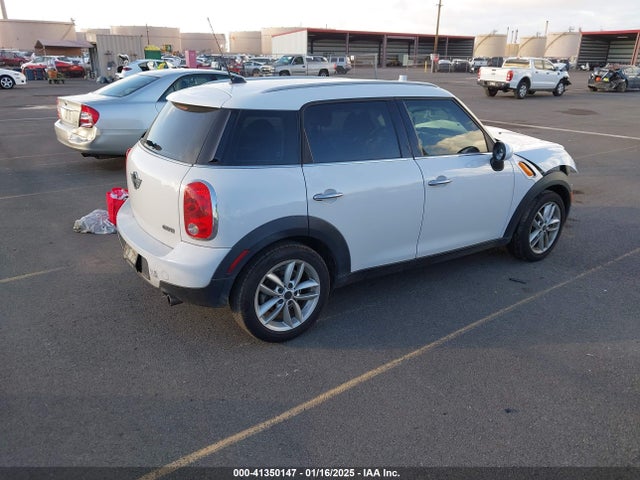 2012 MINI COOPER COUNTRYMAN WMWZB3C51CWM02747 Photo 3