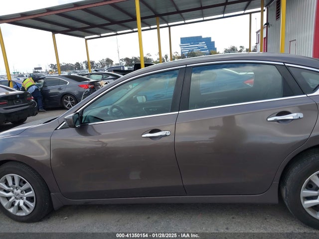 Nissan Altima 2.5 S 2014 1N4AL3AP9EN205681 Image 15