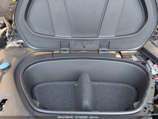 YV4ED3UM4P2052302 Volvo Xc40 Recharge Pure Electric Twin Ultimate