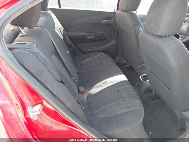 1G1JC5SH8F4184335 Chevrolet Sonic Lt Auto