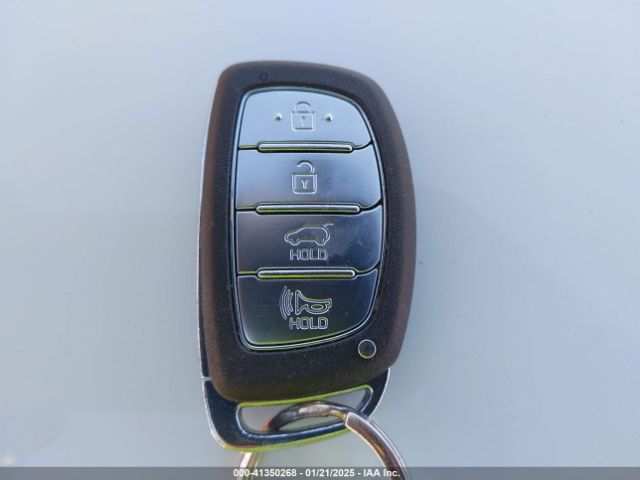 KMHC65LC8NU277666 Hyundai Ioniq Hybrid Blue