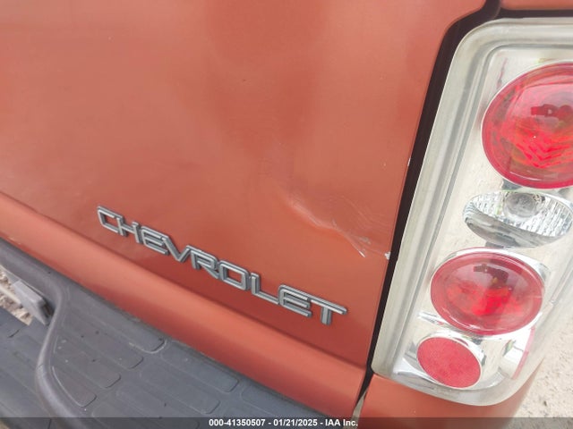 Aukcja sprzedaży 2000 Chevrolet Tahoe All New Lt, vin: 1GNEC13T6YJ166903, numer aukcji: 41350507