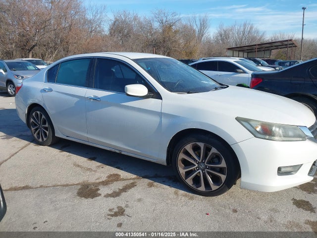 Honda Accord Sport 2015 1HGCR2F59FA217293 Image 13