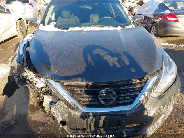 Nissan Altima 2.5 S 2018 1N4AL3AP4JC255183 Image 11