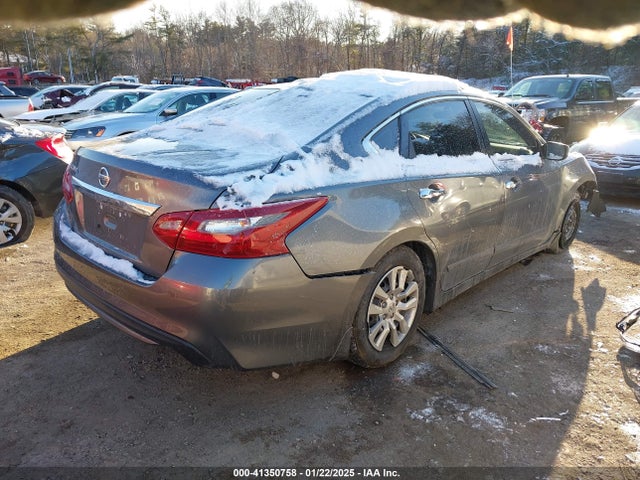 Nissan Altima 2.5 S 2018 1N4AL3AP4JC255183 Image 3