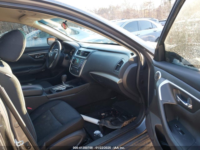 Nissan Altima 2.5 S 2018 1N4AL3AP4JC255183 Image 4