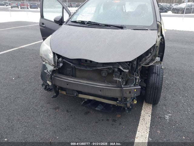 VNKKTUD30GA060769 Toyota YARIS L