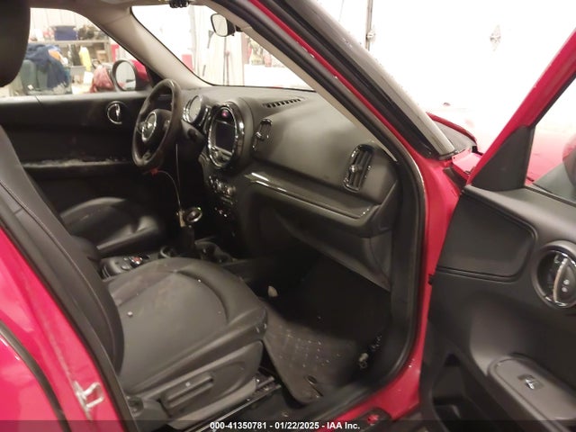 2019 MINI COUNTRYMAN WMZYV5C51K3F57707 Photo 4