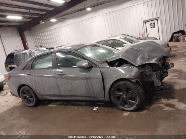 KMHLS4AG1MU104484 Hyundai ELANTRA SEL