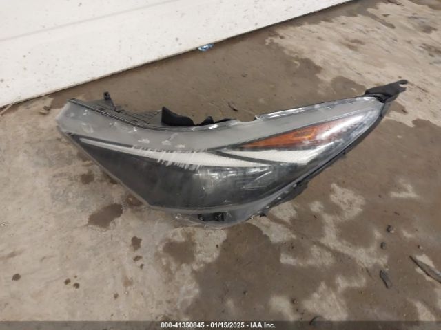 KMHLS4AG1MU104484 Hyundai ELANTRA SEL
