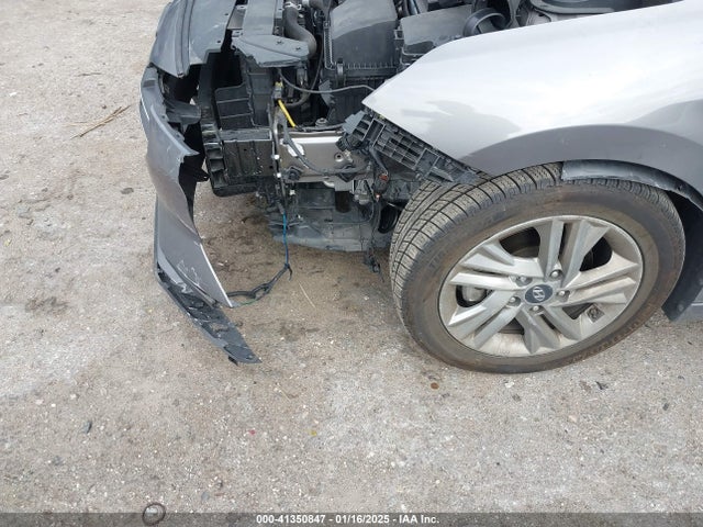 KMHD84LF4LU061989 Hyundai ELANTRA SEL