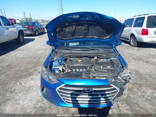 Hyundai Elantra Value Edition 2018 5NPD84LF7JH323645 Image 10