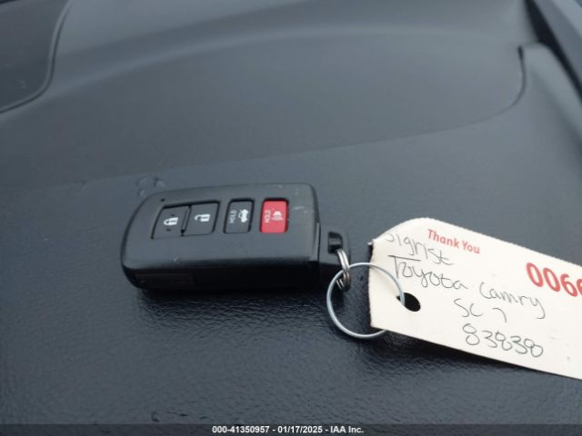 4T1BF1FK8FU890377 Toyota CAMRY XLE