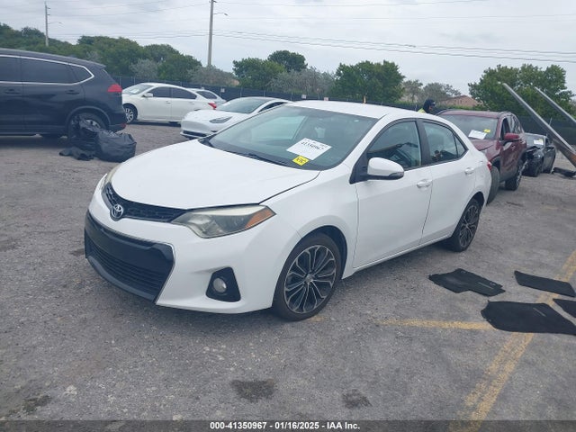 Toyota Corolla S Plus 2015 2T1BURHE2FC251182 Image 2