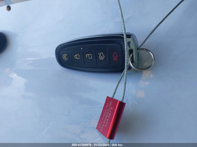 Ford Escape 2017 1FMCUOJ92HUE97793 Image 11