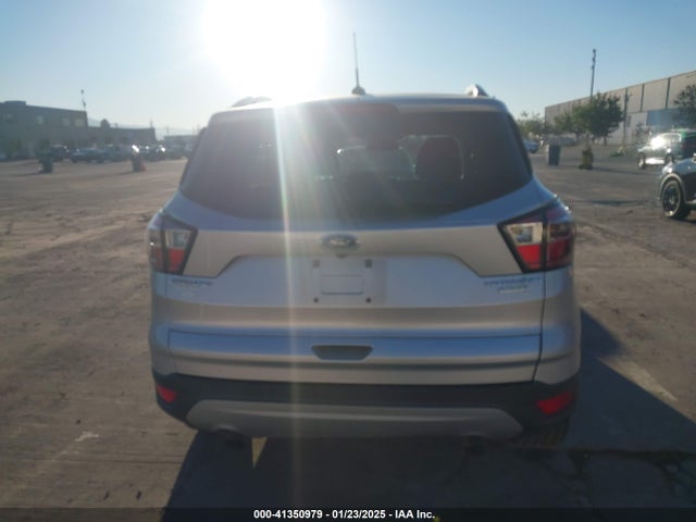 Ford Escape 2017 1FMCUOJ92HUE97793 Image 16