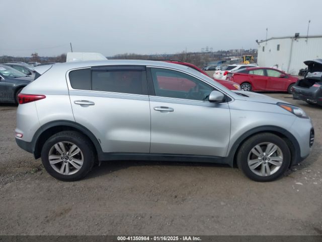 KNDPMCAC6J7485654 KIA Sportage Lx