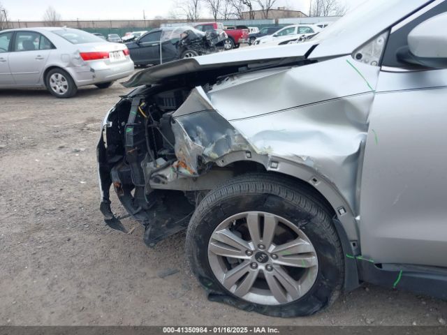 KNDPMCAC6J7485654 KIA Sportage Lx
