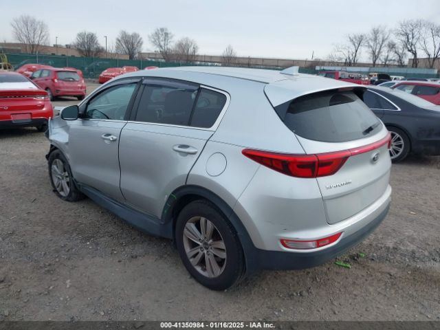 KNDPMCAC6J7485654 KIA Sportage Lx