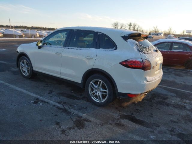 2012 PORSCHE CAYENNE WP1AA2A20CLA00241 Photo 2