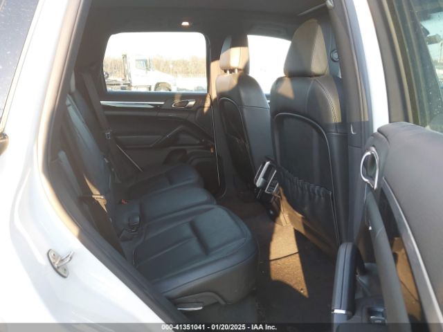 2012 PORSCHE CAYENNE WP1AA2A20CLA00241 Photo 7