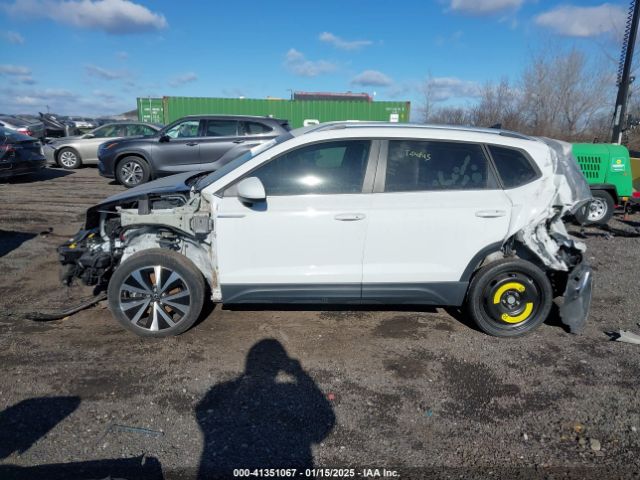 3VVRX7B23NM061858 Volkswagen Taos 1.5t Se