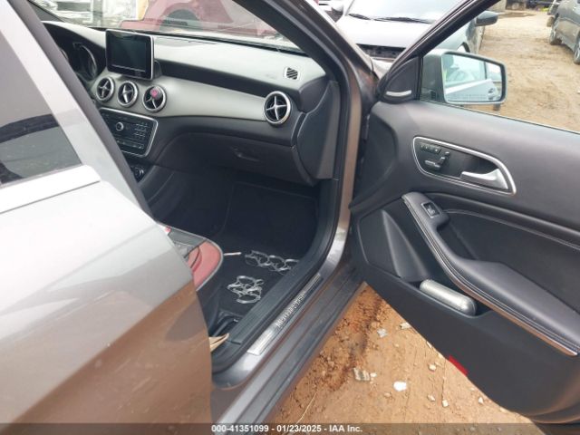 WDCTG4GB3HJ296204 Mercedes-Benz Gla 250 4matic