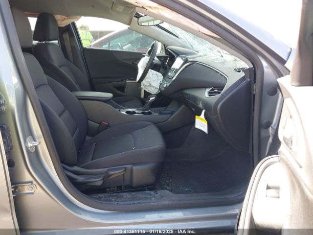 1G1ZB5ST8SF106422 Chevrolet Malibu Fwd Ls