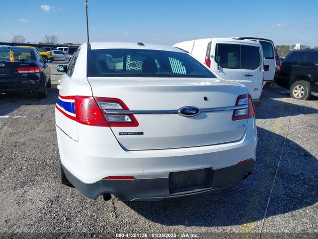 Ford Taurus Police Interceptor 2015 1FAHP2MK8FG121127 Image 17