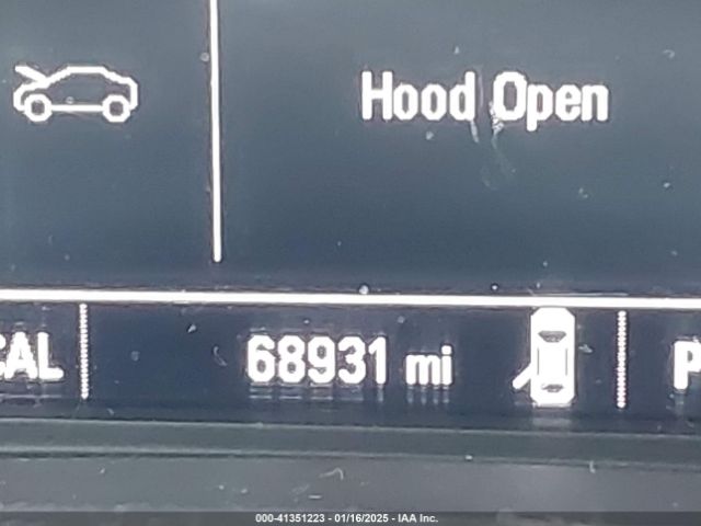 1G1BF5SM4H7232262 Chevrolet Cruze Premier Auto