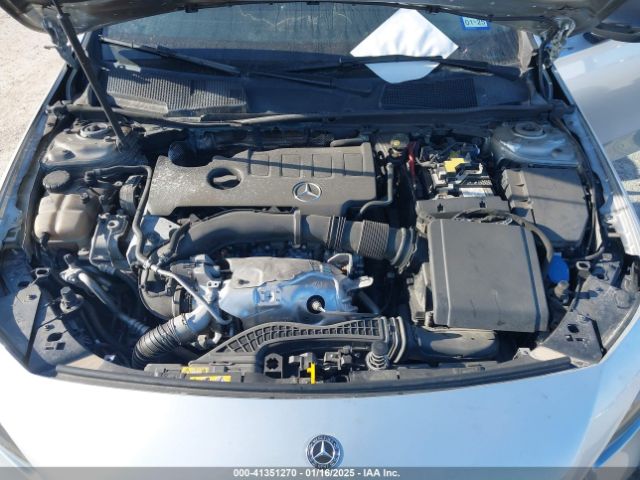 WDD3G4EB3KW006763 Mercedes-Benz A 220