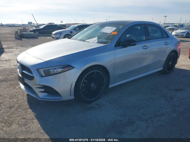 WDD3G4EB3KW006763 Mercedes-Benz A 220