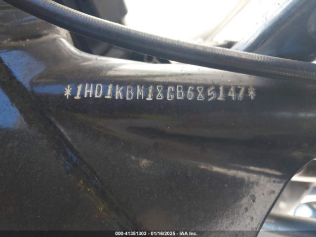 2016 HARLEY-DAVIDSON FLHX 1HD1KBM18GB685147 Photo 9